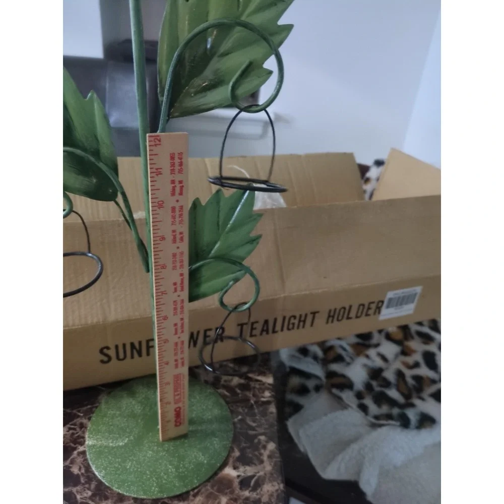 Metal Sunflower Tealight Holder New In Box